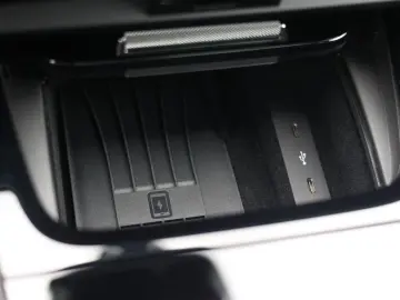 PORSCHE Cayenne Coupe E-Hybrid