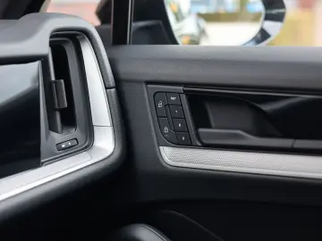 PORSCHE Cayenne Coupe E-Hybrid