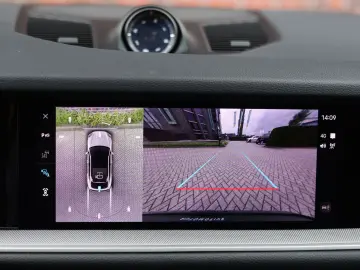 PORSCHE Cayenne Coupe E-Hybrid
