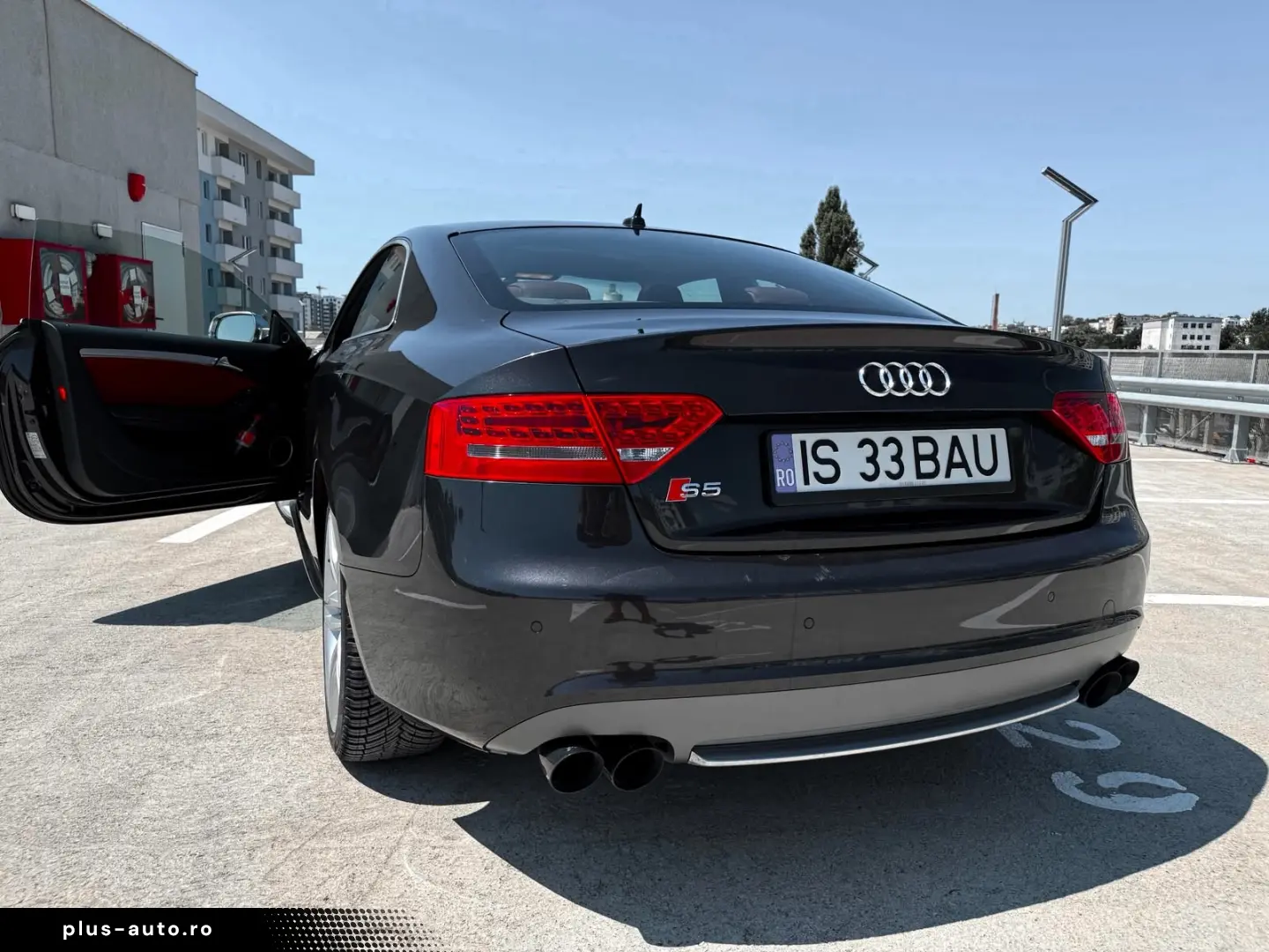 Audi S5