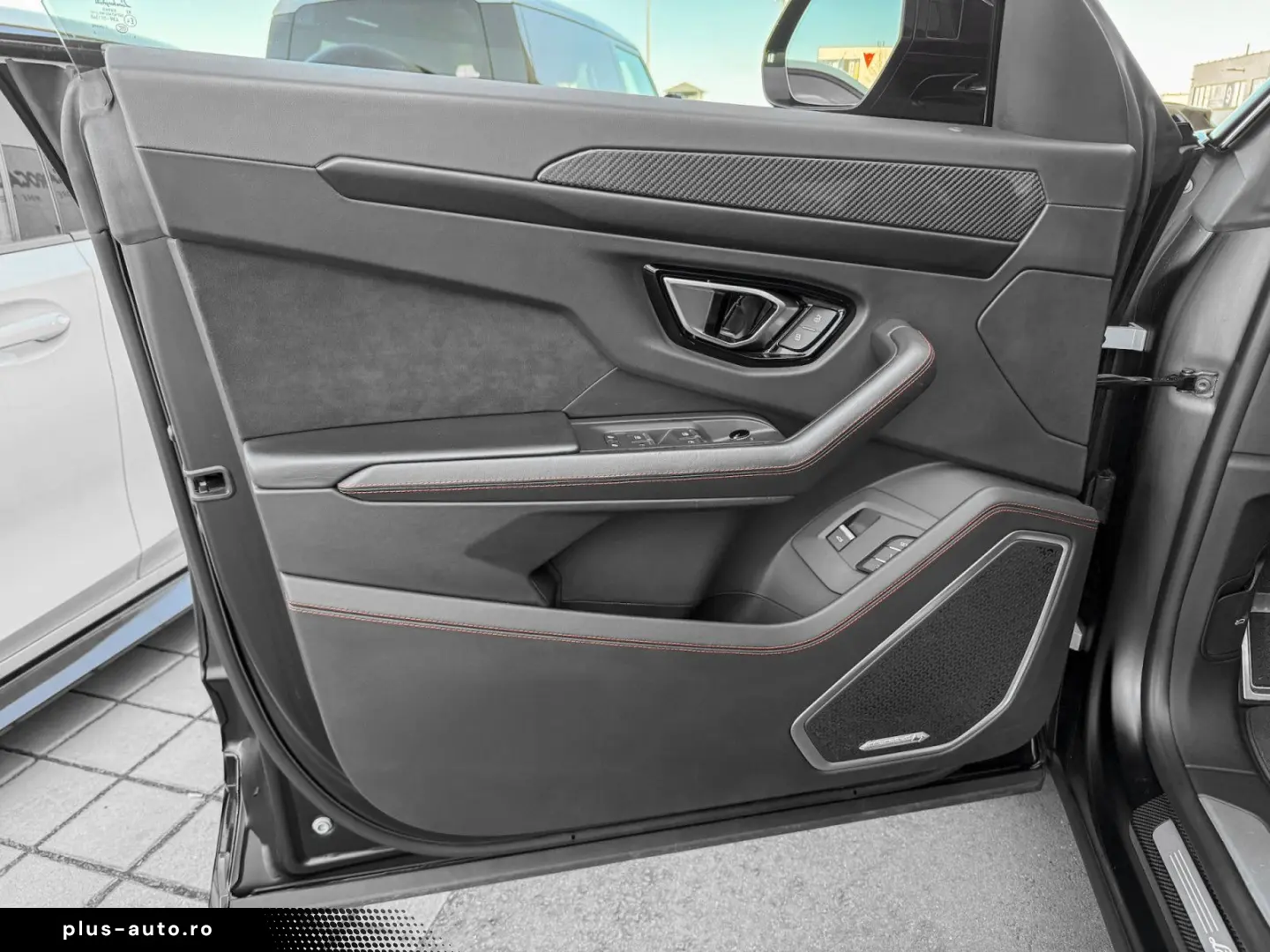 LAMBORGHINI Urus 4.0 V8 Auto. PANO 22 360  HUD CARBON VOLL
