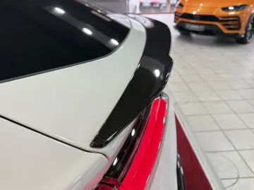 LAMBORGHINI Urus Performante FULLCARBON ALCANTARA KERAMIK