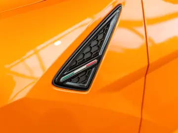 LAMBORGHINI Urus 4.0 V8 PHEV SE   Arancio Borealls   B&O 3D