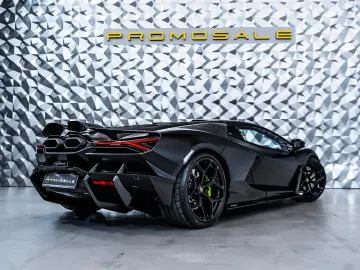 LAMBORGHINI Revuelto Nero Nemesis  Lift  Passenger Display