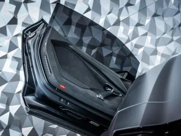 LAMBORGHINI Revuelto Nero Nemesis  Lift  Passenger Display