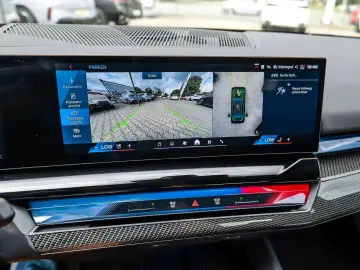 BMW M5 Limousine DA Prof PA Prof PANO M Driver's M D