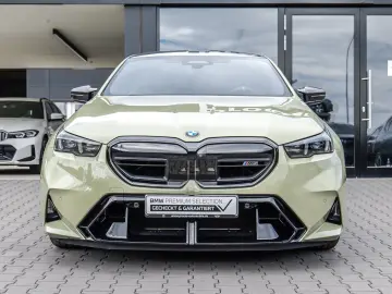 BMW M5 Limousine PHEV 727 PS KERAMIK DA PROF. PA PRO