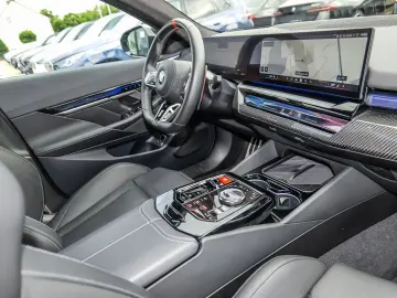 BMW M5 Limousine PHEV 727 PS KERAMIK DA PROF. PA PRO