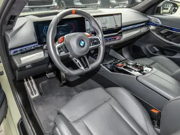 BMW M5 Limousine PHEV 727 PS KERAMIK DA PROF. PA PRO
