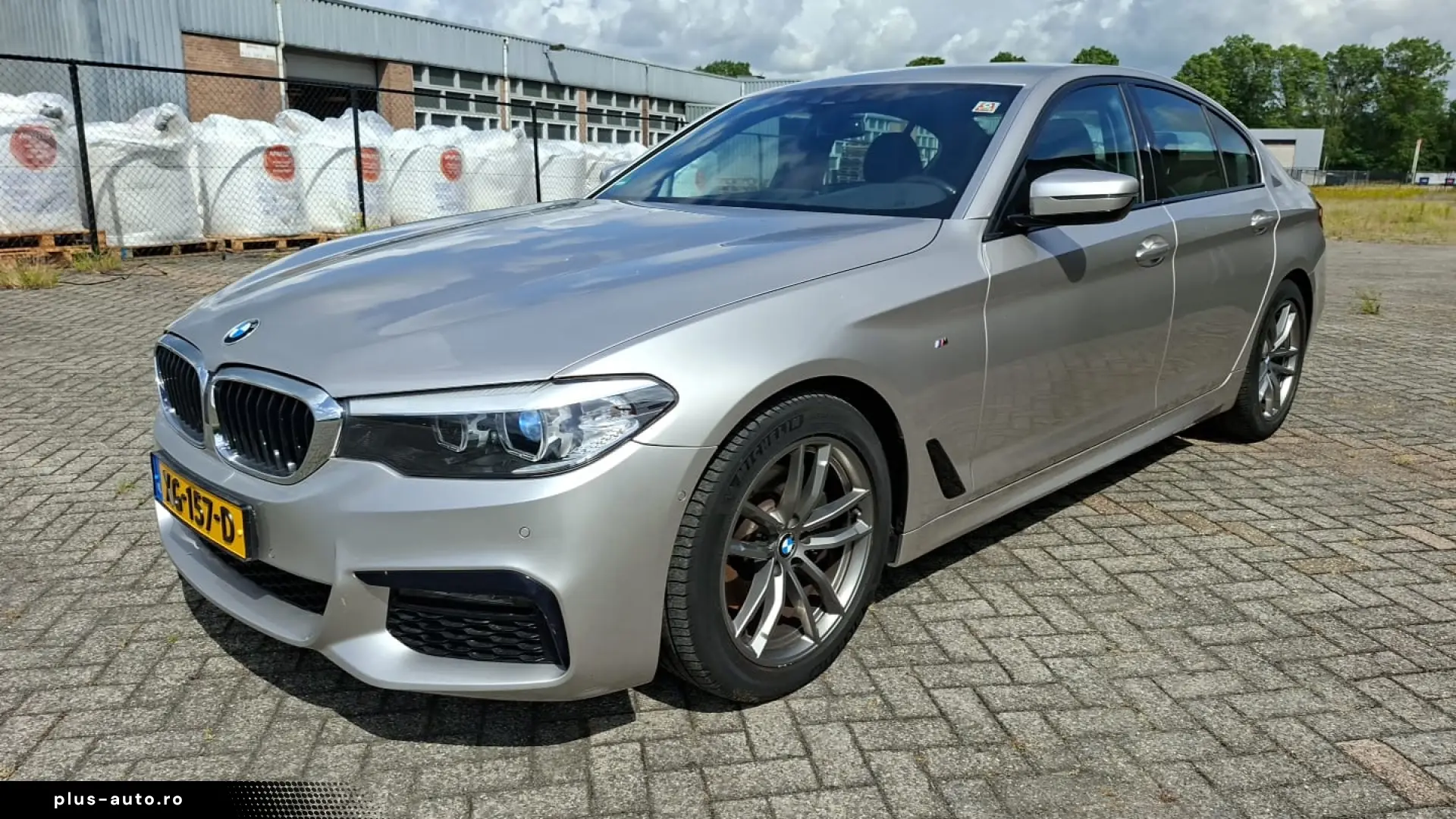 BMW Seria 5 G30 520i