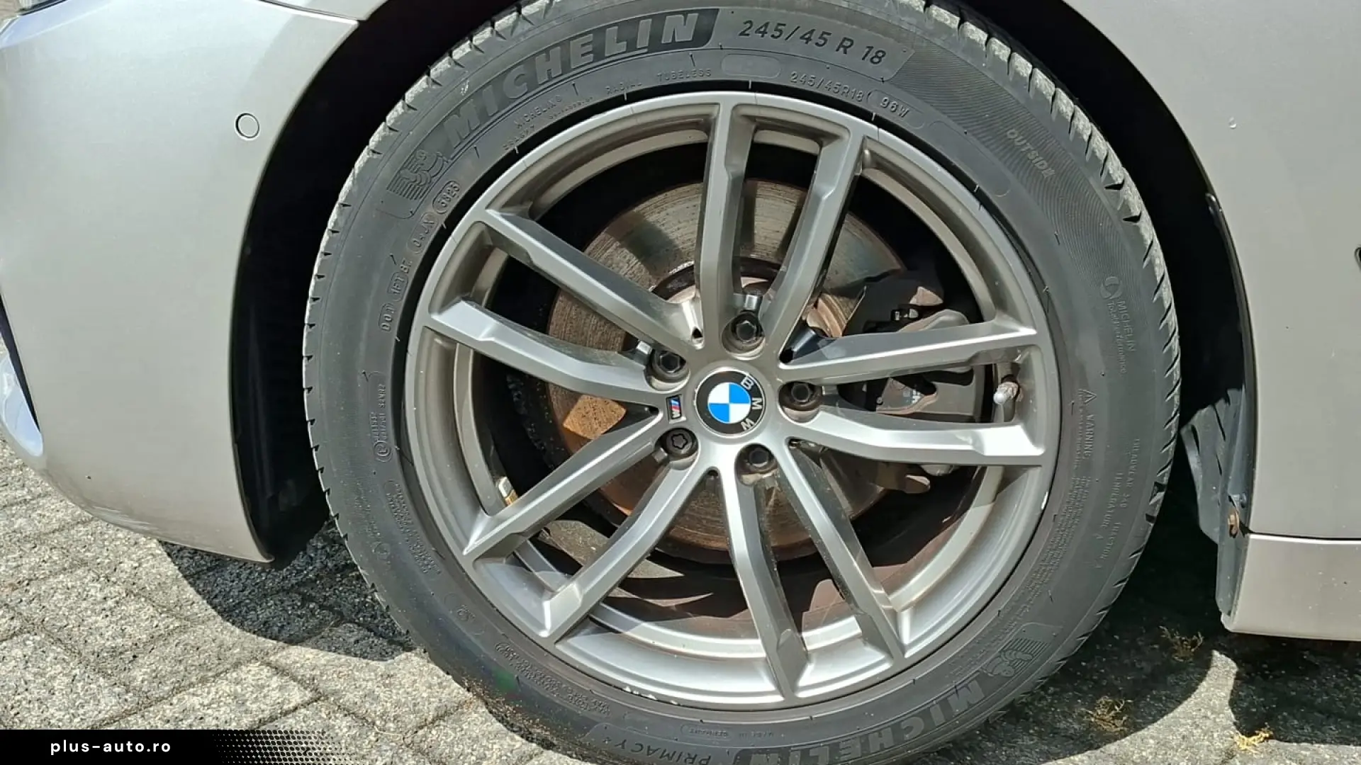 BMW Seria 5 G30 520i