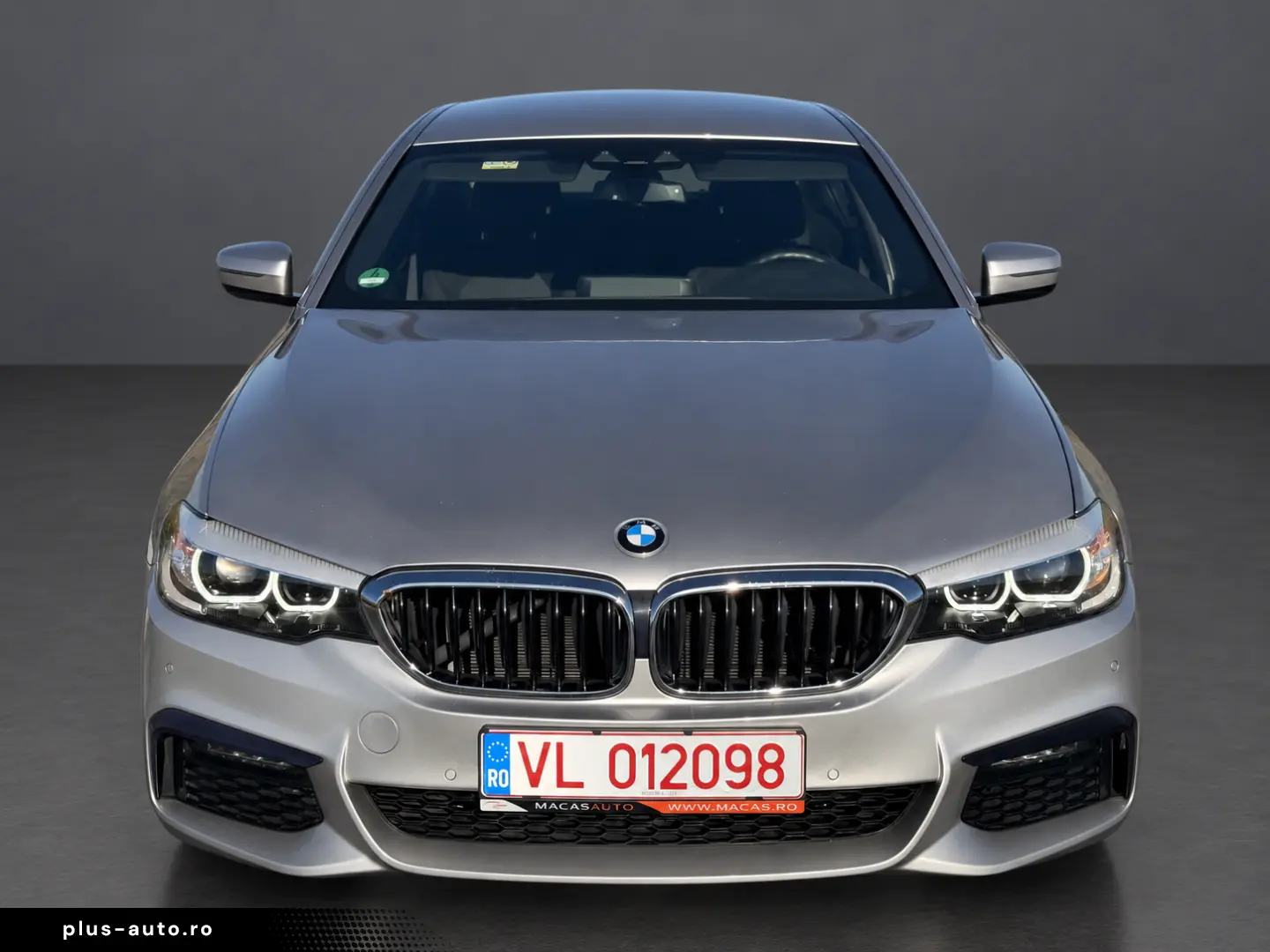 BMW Seria 5 G30 520i