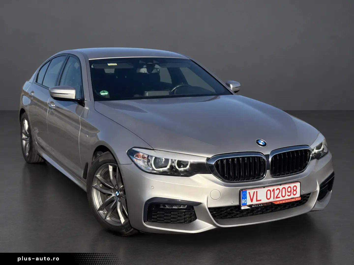 BMW Seria 5 G30 520i