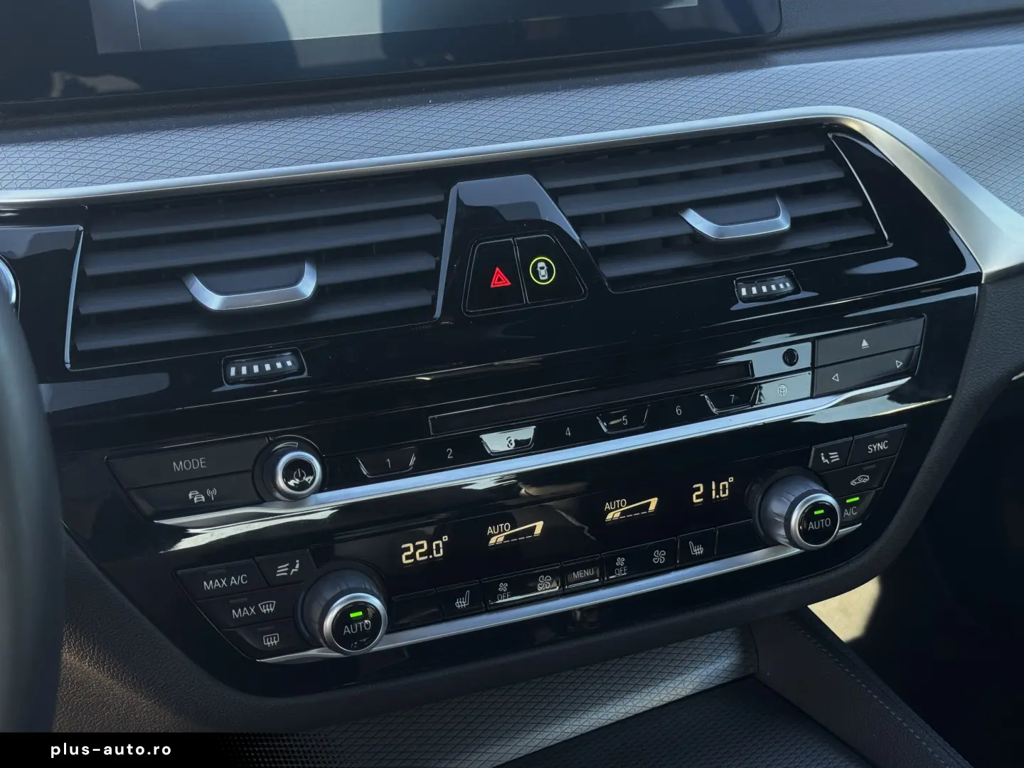 BMW Seria 5 G30 520i