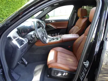 BMW X6 40d M Sport Pro Pano 22 Luft AHK Soft Tartufo