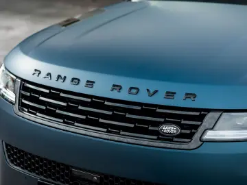 LAND ROVER MANHART SV 800