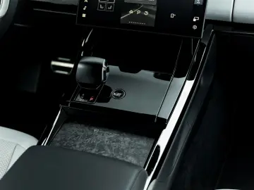 LAND ROVER MANHART SV 800