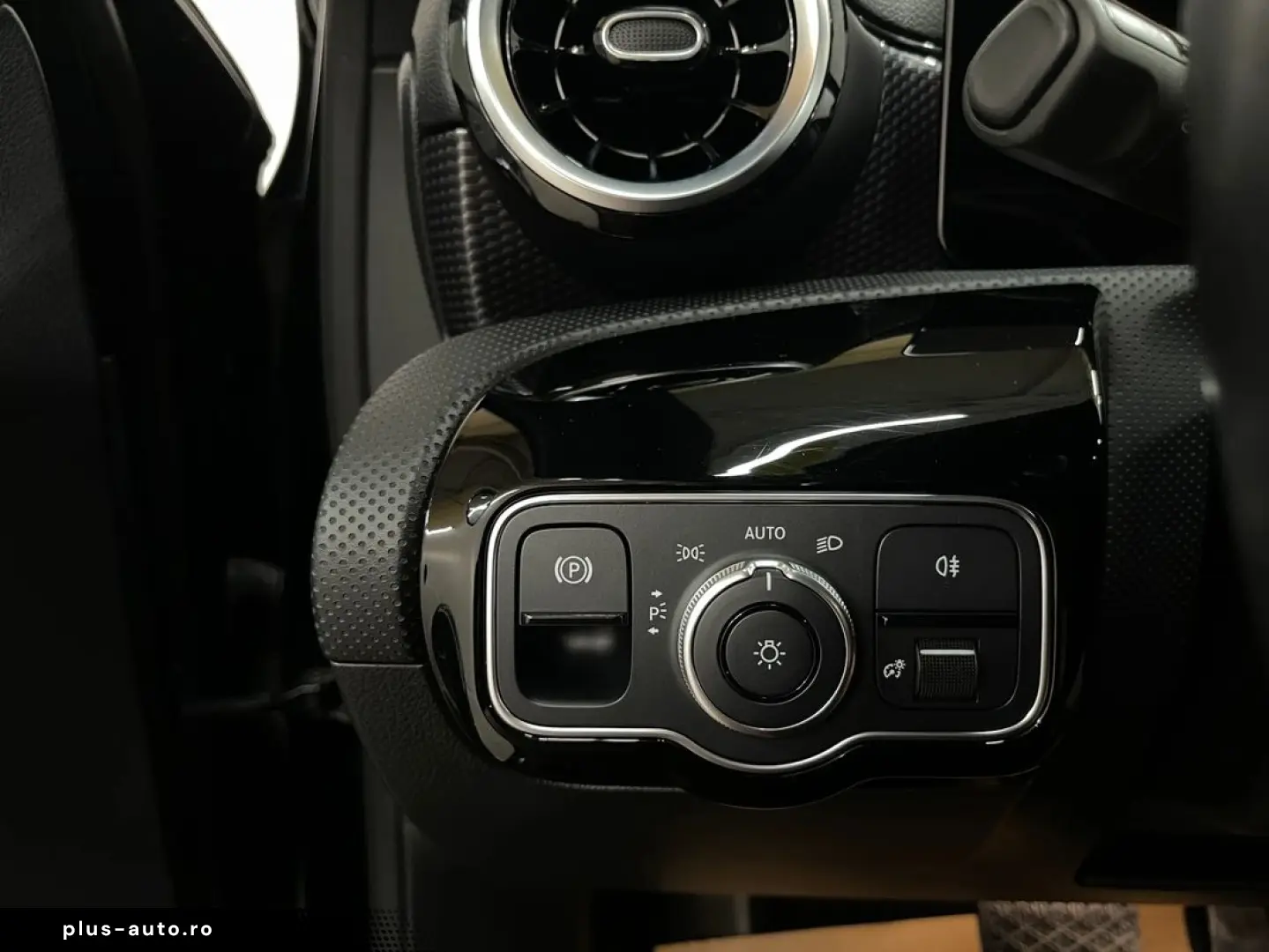 Mercedes-Benz A-250