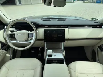 LAND ROVER Range Rover SV P615 LWB  SV Bespoke  Rear TV  23