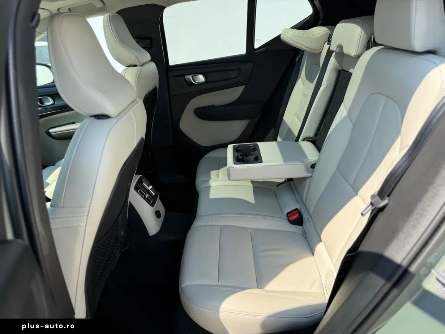 Volvo Xc-40