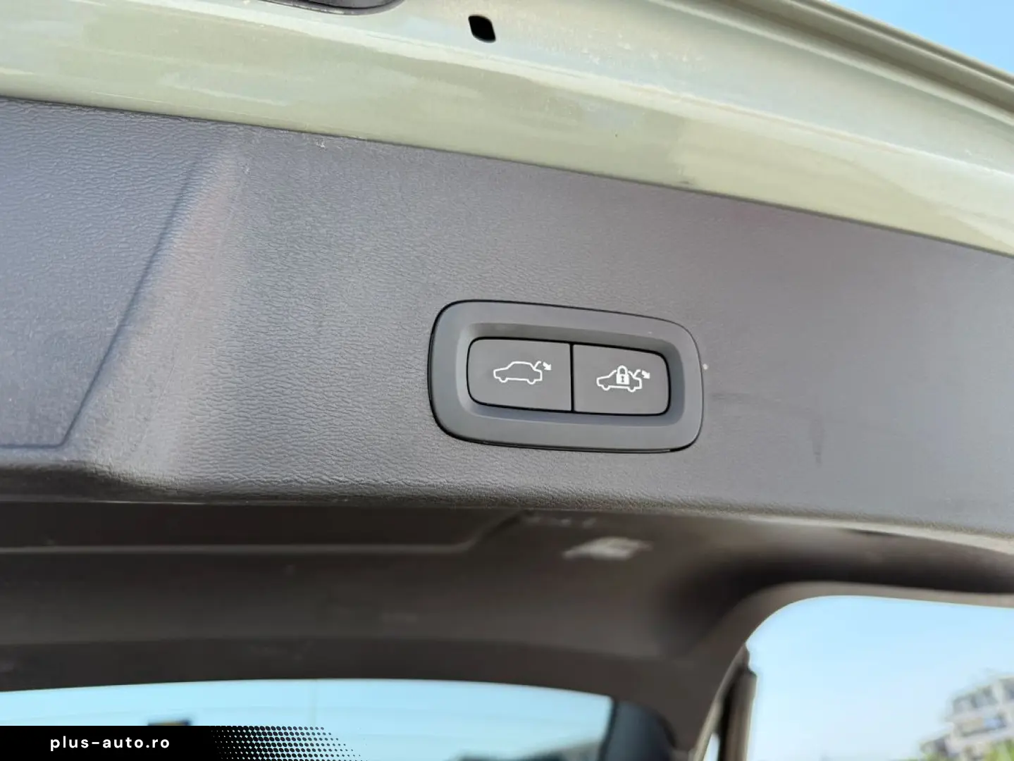 Volvo Xc-40