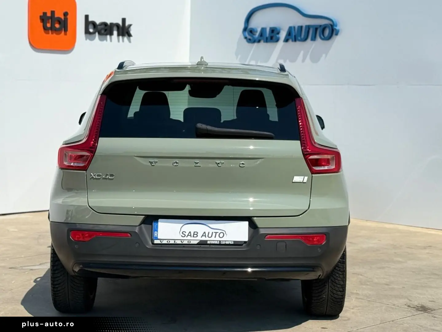 Volvo Xc-40