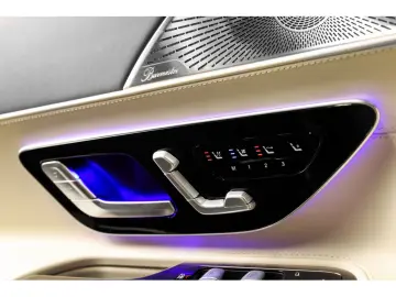 MERCEDES-BENZ SL 63 AMG 4 MATIC