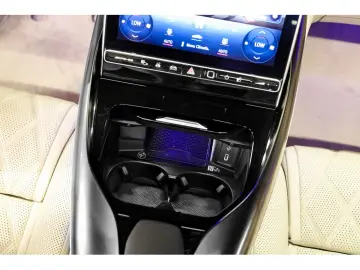 MERCEDES-BENZ SL 63 AMG 4 MATIC