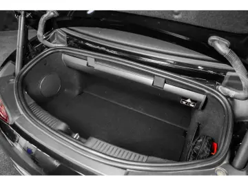 MERCEDES-BENZ SL 63 AMG 4 MATIC