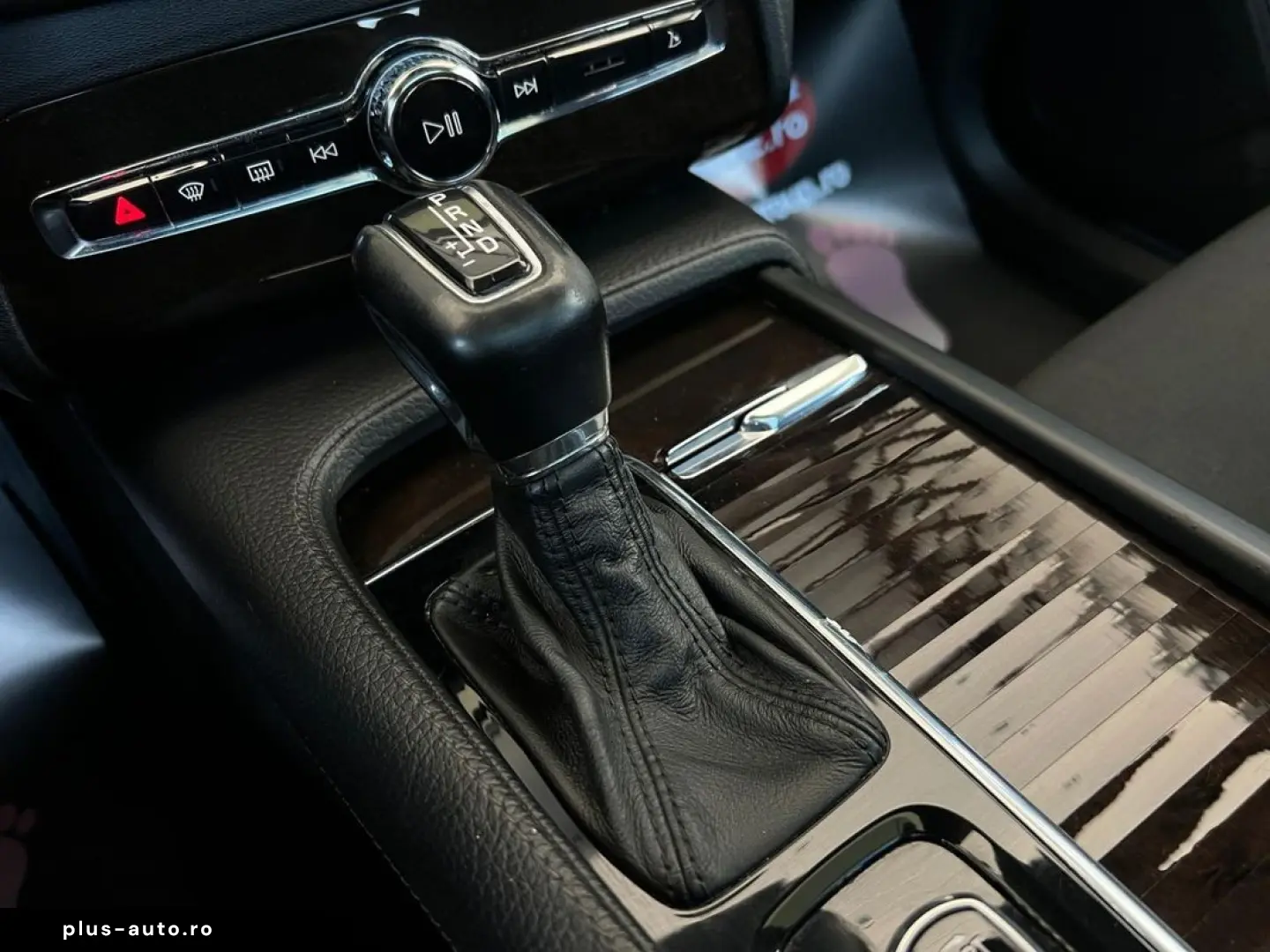 Volvo Xc-90