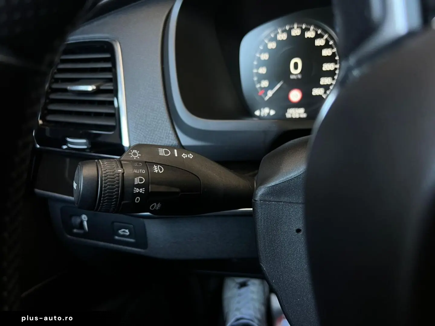 Volvo Xc-90