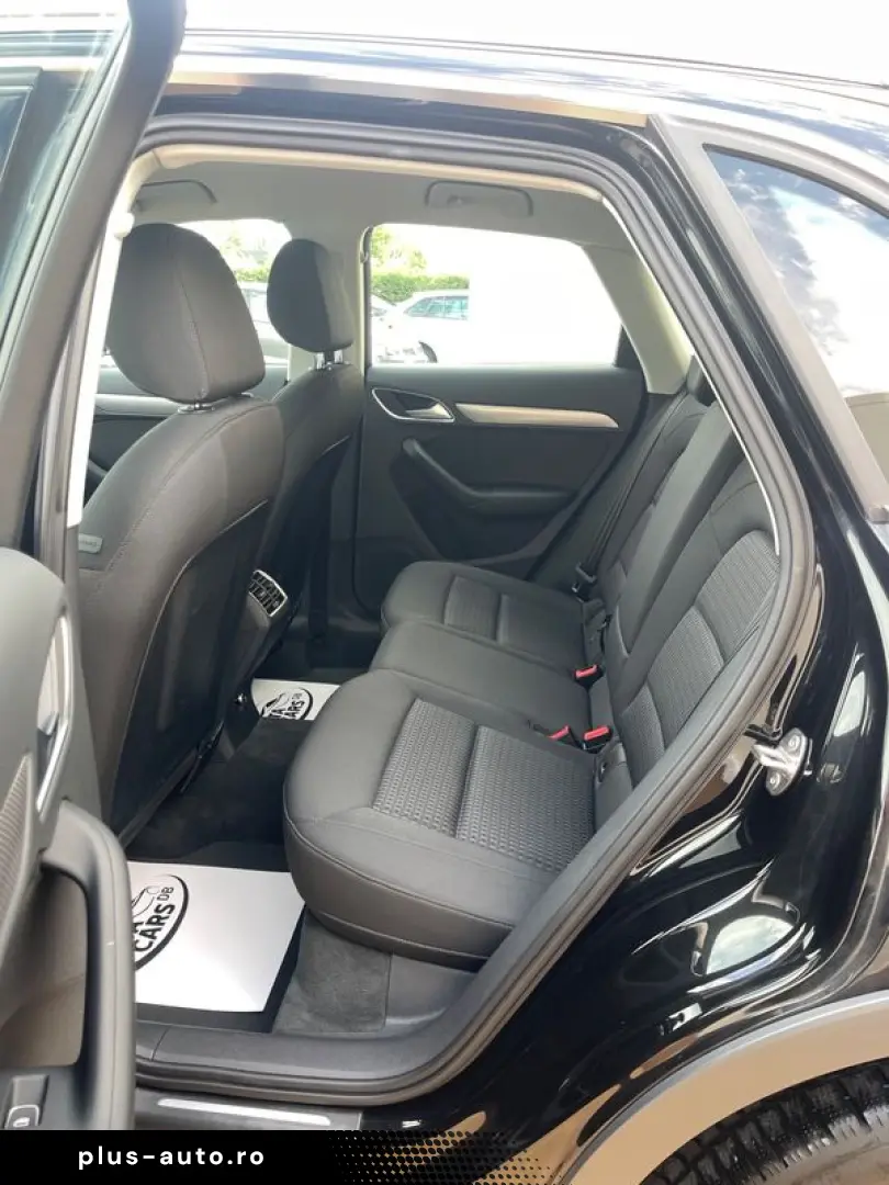 Audi Q3 2.0TDI  150CP  BI-Xenon  Navi  Keyless  Pilot  PDC