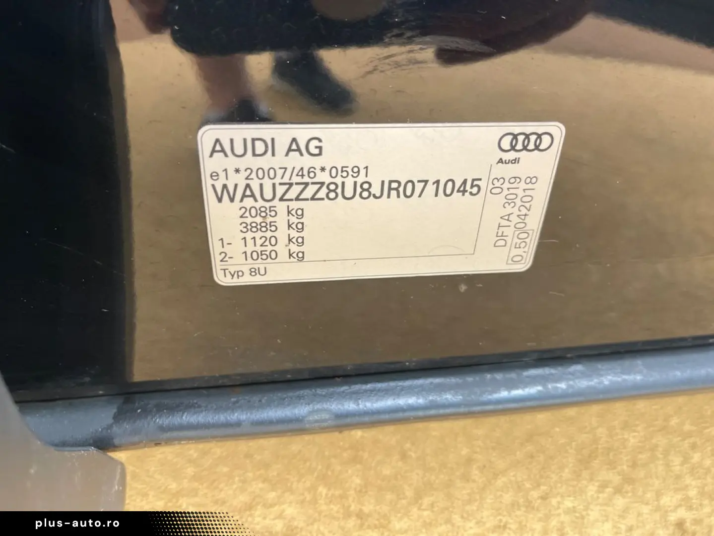 Audi Q3 2.0TDI  150CP  BI-Xenon  Navi  Keyless  Pilot  PDC