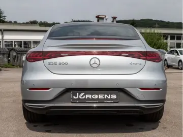 MERCEDES-BENZ EQE 500 4M ElectricArt Hyper Pano Burm…