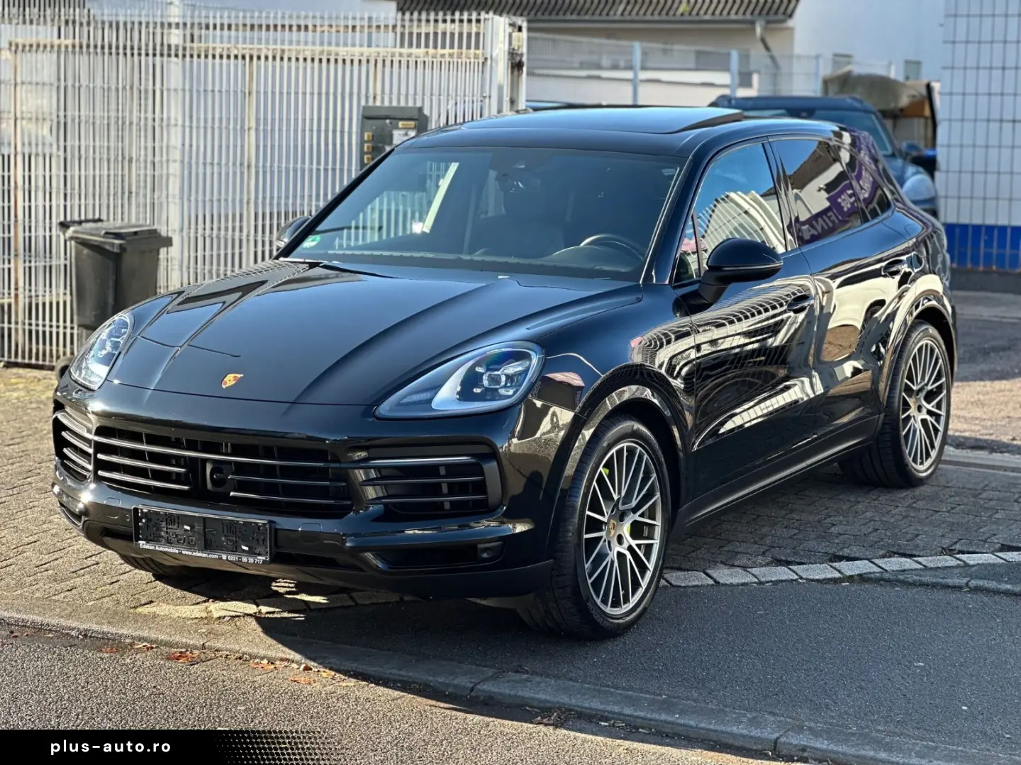 PORSCHE Cayenne E-Hybrid Platinum Edition