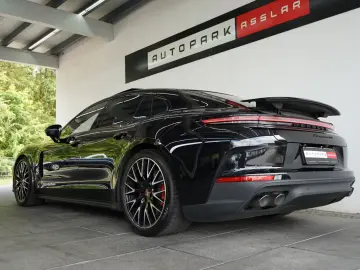 Porsche Panamera 4 S E-Hybrid SpAbgas Pano HUD Massage