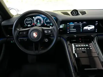 Porsche Panamera 4 S E-Hybrid SpAbgas Pano HUD Massage