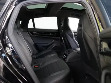Porsche Panamera 4 S E-Hybrid SpAbgas Pano HUD Massage