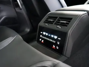 Porsche Panamera 4 S E-Hybrid SpAbgas Pano HUD Massage