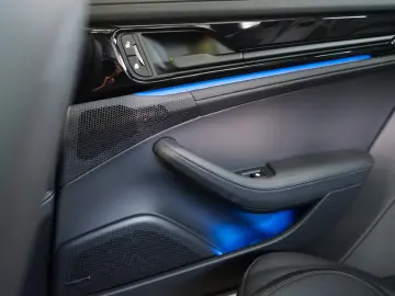 Porsche Panamera 4 S E-Hybrid SpAbgas Pano HUD Massage