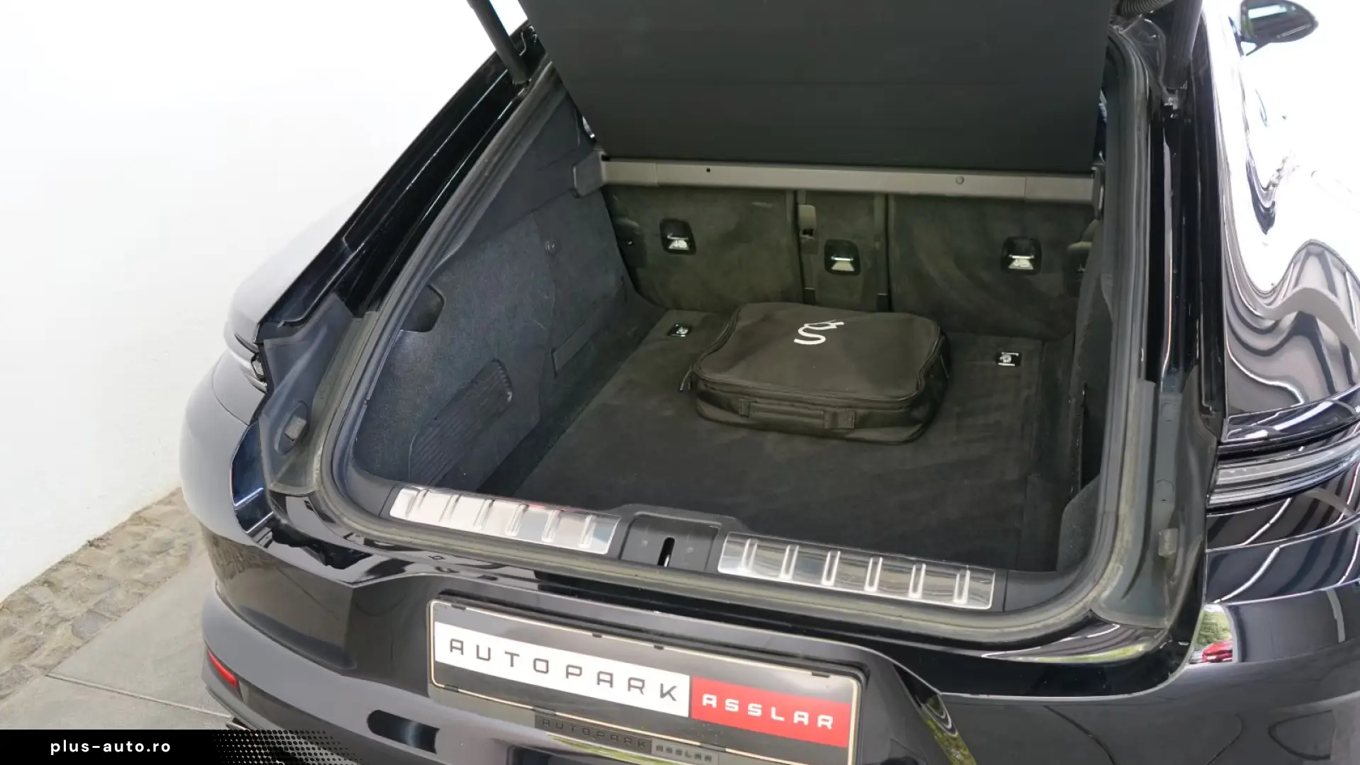 Porsche Panamera 4 S E-Hybrid SpAbgas Pano HUD Massage