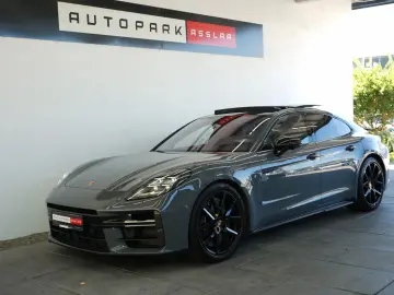 Porsche Panamera 4 S E-Hybrid MEGA-SPEC PCCB BURMESTER