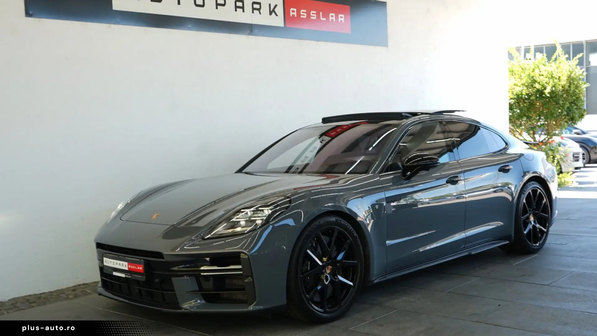 Porsche Panamera 4 S E-Hybrid MEGA-SPEC PCCB BURMESTER