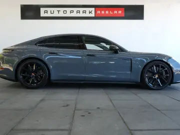Porsche Panamera 4 S E-Hybrid MEGA-SPEC PCCB BURMESTER