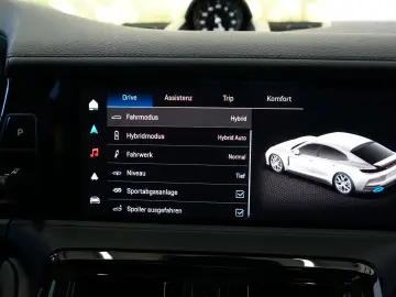 Porsche Panamera 4 S E-Hybrid MEGA-SPEC PCCB BURMESTER