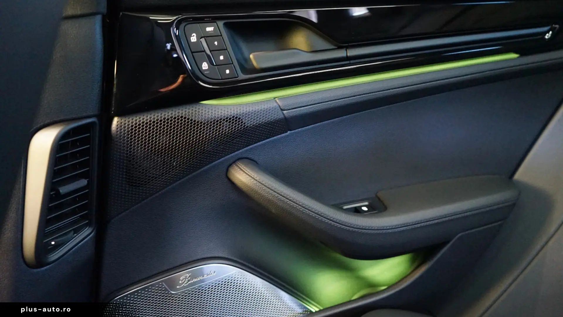 Porsche Panamera 4 S E-Hybrid MEGA-SPEC PCCB BURMESTER