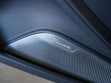 Porsche Panamera 4 S E-Hybrid MEGA-SPEC PCCB BURMESTER