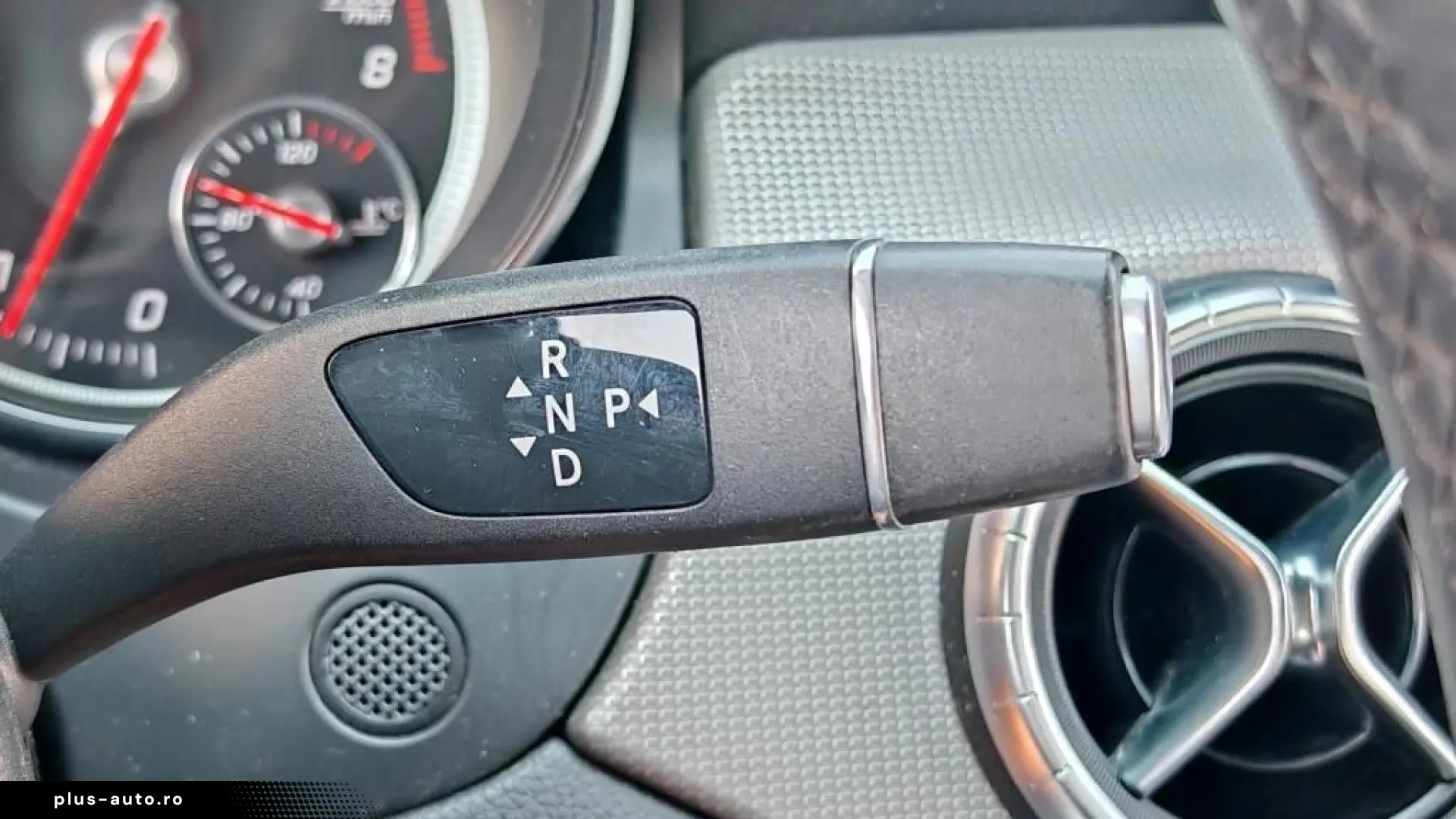 Mercedes-Benz Cla-200