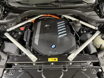 BMW X5 xDrive45e M Sportpaket Luftfedern ACC 360 HUD