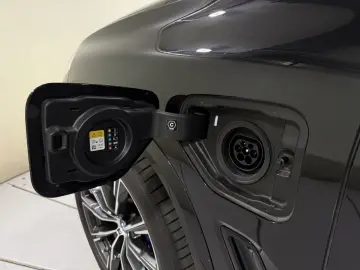 BMW X5 xDrive45e M Sportpaket Luftfedern ACC 360 HUD